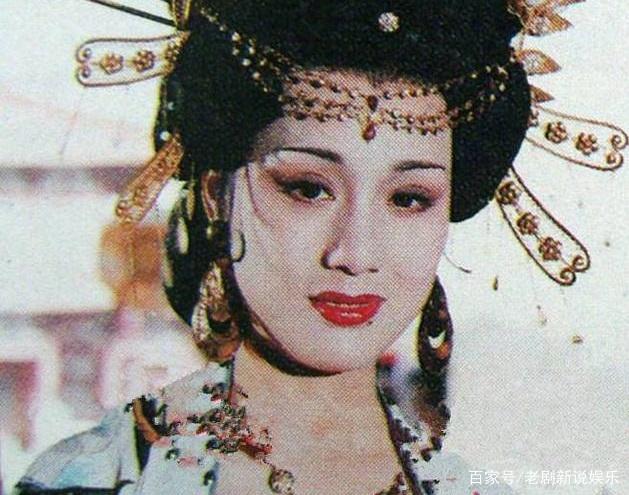 李建群老师出演过多部电视剧,因为形象气质俱佳,被称为古装第一美女