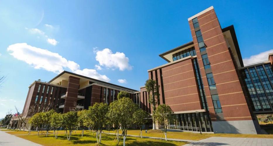 温州肯恩大学延长本科临时扩招考试