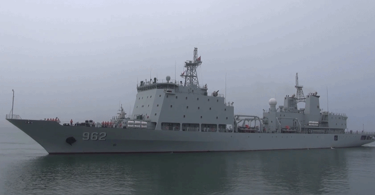 今天我为你祝福泸沽湖舰迎来5岁生日