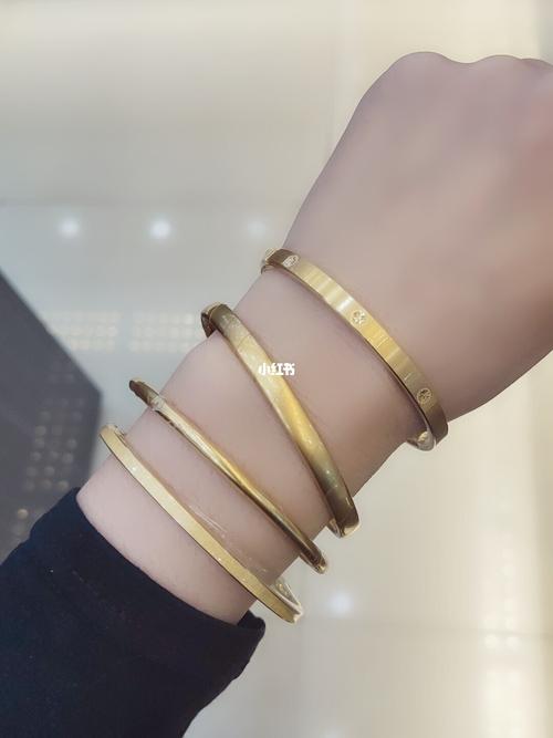 六福珠宝黄金手镯实心_金手镯_六福珠宝怎么样_时尚