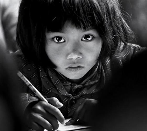 1991年那个大声喊我要读书的大眼睛女孩现在怎么样了