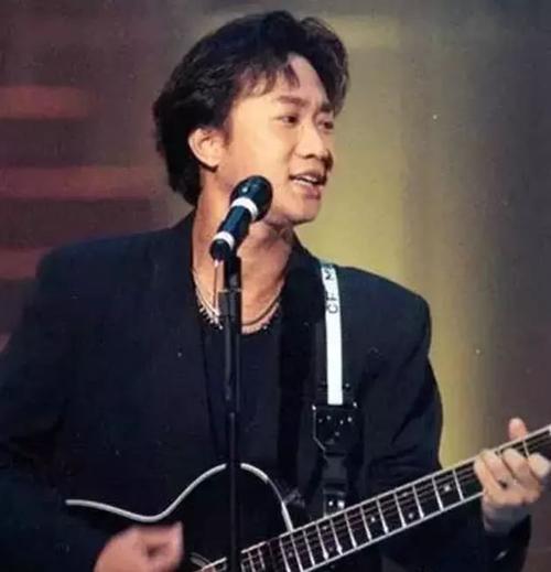 永远怀念黄家驹:33首最经典的歌曲,经典无法复制!
