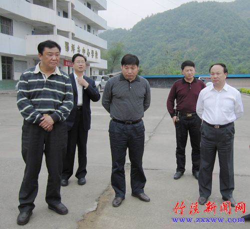 县四家领导重视关心教育事业发展_竹溪新闻网