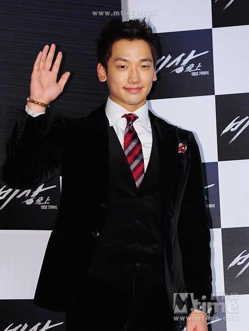 郑智薰 rain 生活照 #1734