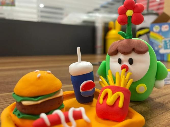 粘土小可爱_粘土_手工制作_汉堡_粘土手工_兴趣爱好