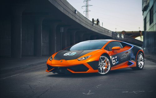 网罗最热门的明星,美女,卡通,系统手机壁纸等,51贴图网把热门壁纸推荐