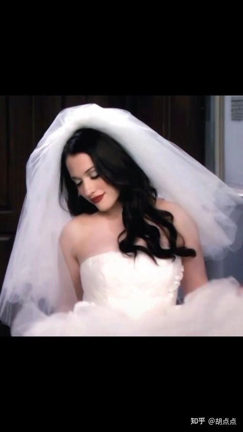 美剧《破产姐妹》max绝美壁纸