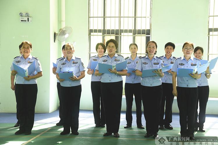 广西女子监狱:"七个一"活动为党旗添光彩