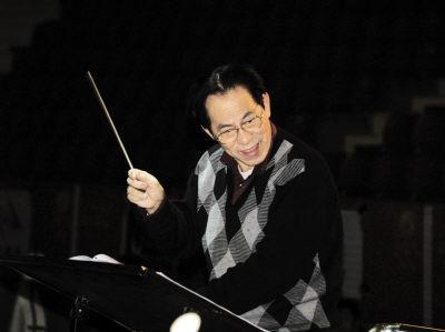 "甘肃演奏家艺术水准高"专访小提琴协奏曲《梁祝》作者何占豪