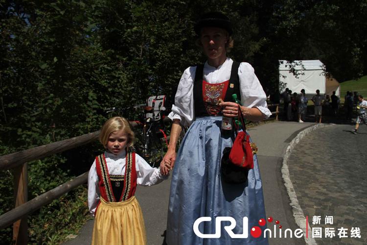 感受欧洲中部袖珍国家列支敦士登的别样国庆日(高清组图)