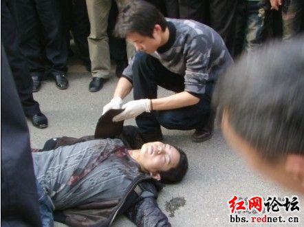 直击湖南邵东繁华街头的恶性枪杀案(组图)