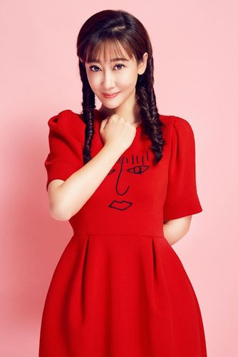 唐妤萌