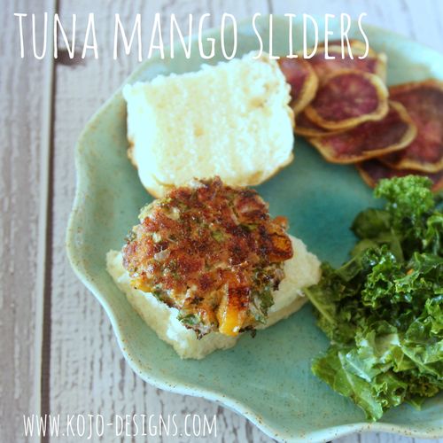 tuna mango sliders with citrus mayo
