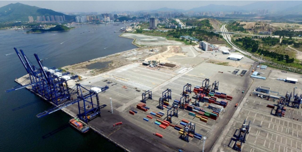 广东惠州荃湾港区全国首个绿色公用煤炭码头对外开放