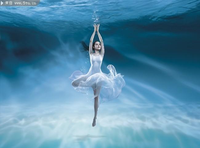 水中芭蕾图片 ps效果图