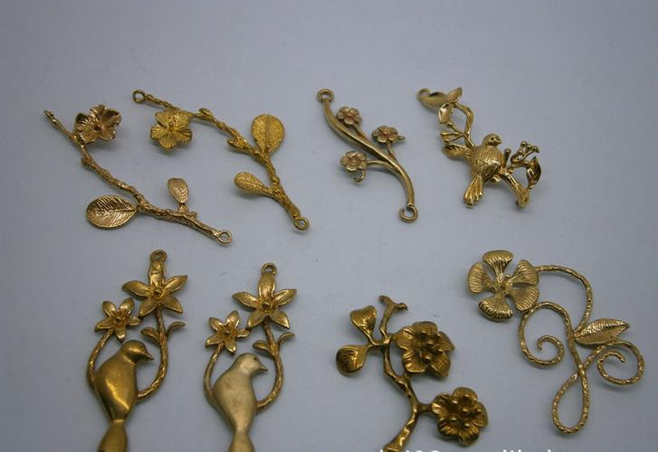 diy铜制饰品配件 立体镶钻有吊树枝 动物 花饰
