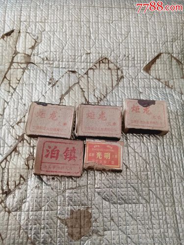 怀旧老火柴盒5个