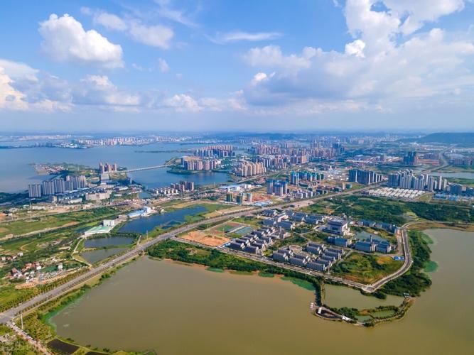 地图为江夏区,身份证为洪山区,户口本又是高新区,为何