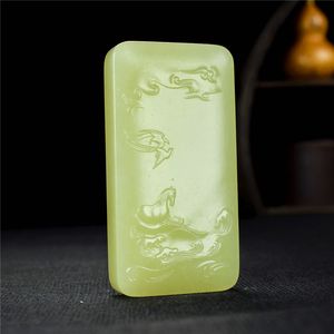 马一玉雕工作室新疆和田玉若羌黄口料马牌子吊坠玉坠雕件苏工挂件