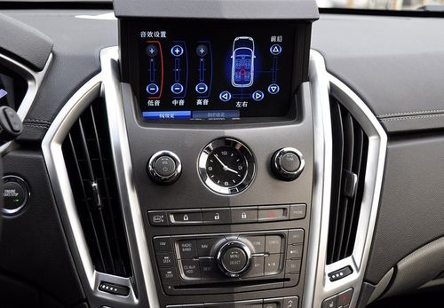 > 凯迪拉克srx图片