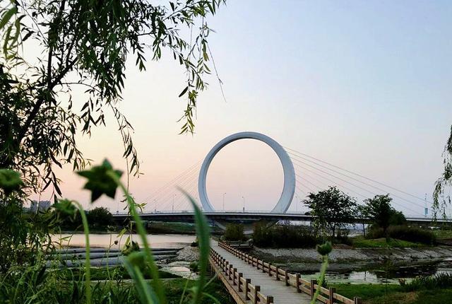 河南省郑州市著名的戒指桥网红爱情打卡地到底在哪儿呢