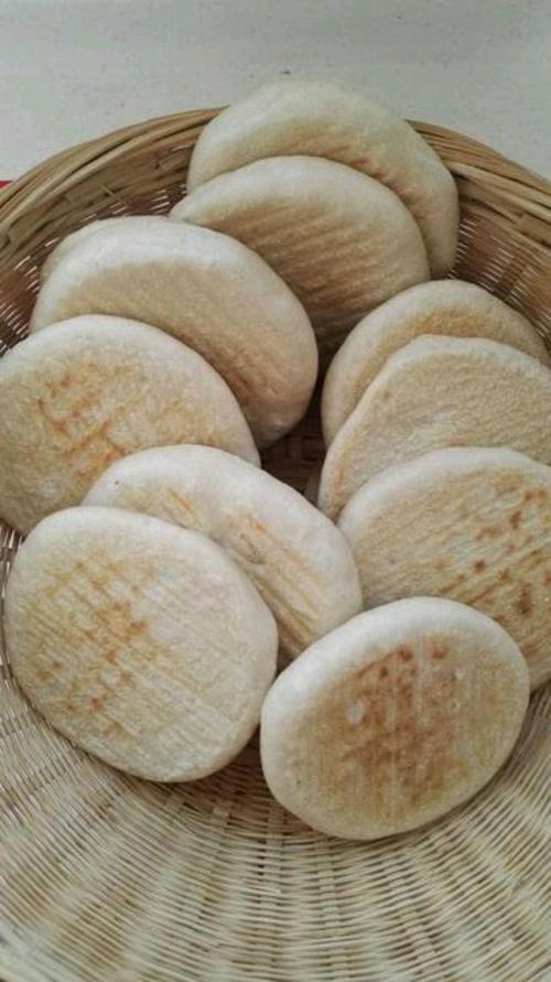 大发面饼是北方的一种传统美食.