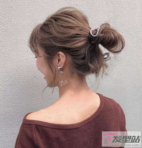 简单甜美丸子头扎发推荐手残也能扎出好看丸子头发型