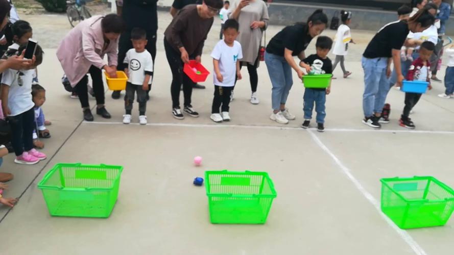 武营幼儿园"大手牵小手,一起来运动"亲子运动会