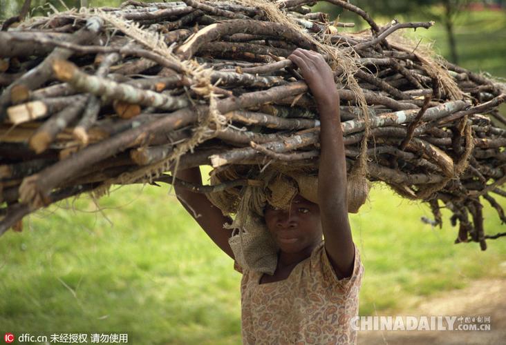 国际劳动节特别关注:为生计奔走的悲惨童工(组图)
