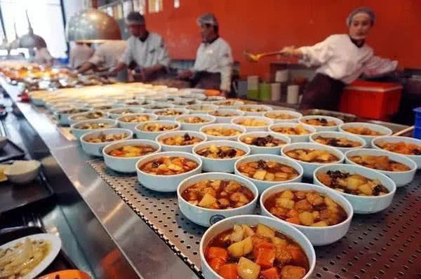 清华食堂还没看够,北大食堂也来了,这伙食,有没有勾起