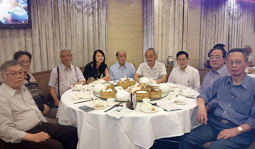 山寨机鼻祖深圳华强北陈金陵:曾身家过亿,如今妻离子散沦落街头