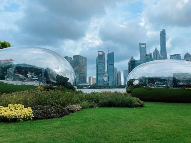 虹口北外滩绿地惊现"芝加哥云门"?