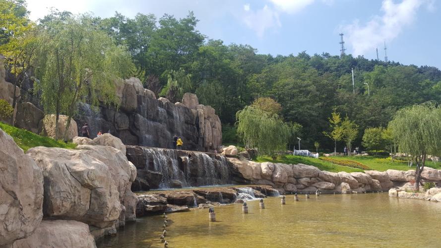 宜君花溪谷,龙山公园