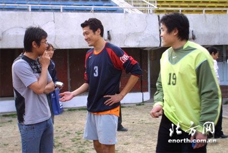 康师傅备战健力宝 杨晨李蕾蕾巧遇孙建军(图)