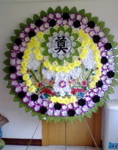 供应布花圈,花圈材料批发,亮花圈批发,灵堂布,遗像花厂家批.