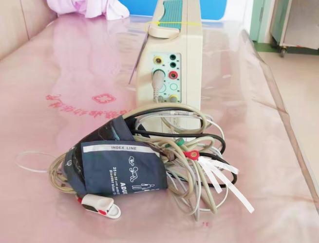 护理创新小发明 开启优质护理服务