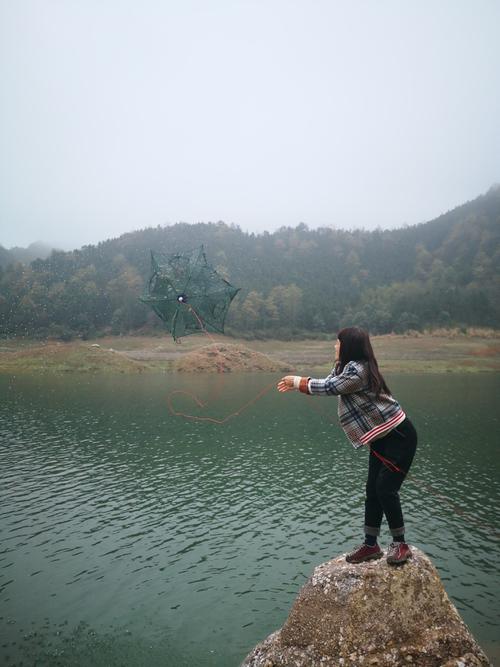 庆三八,约友友一起寻闹城坪冲水库