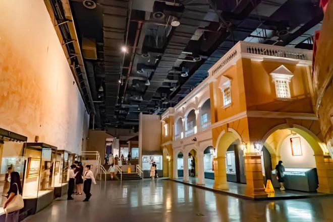 广东有多恐怖把鸡螃蟹荔枝送进的博物馆网友人在省博很想吃文物