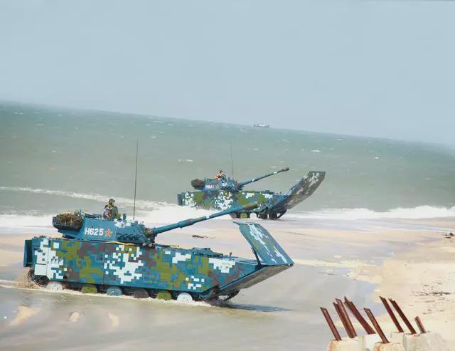 网易首页>网易号>正文申请入驻>05式两栖突击战车抢滩登陆,战车配备