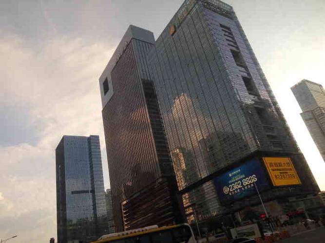 兆邦基金融大厦-"地理位置:地理位置的话就很优越了,.