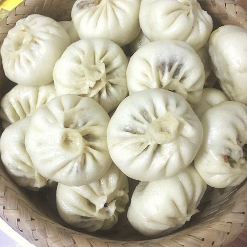 猪肉韭菜三鲜包子