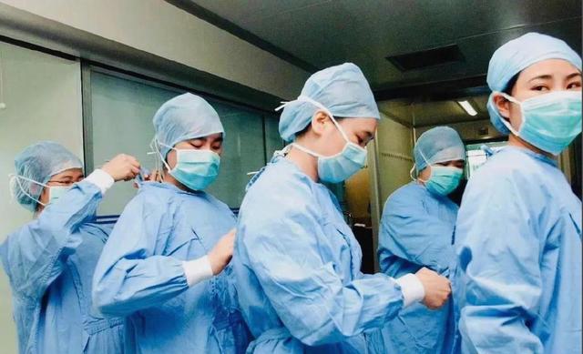 "三八"国际妇女节 致敬抗疫一线的"她力量"