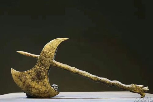 【唐代龙头青铜斧】