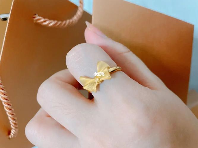 终于拥有crd克徕帝黄金蝴蝶结戒指_戒指_蝴蝶结_黄金_首饰_迪士尼怎么