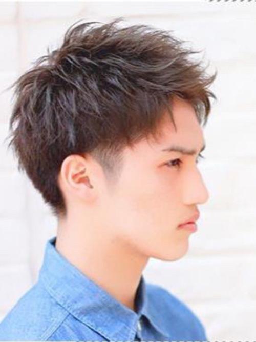 9款适合瓜子脸男生的发型帅气又时尚