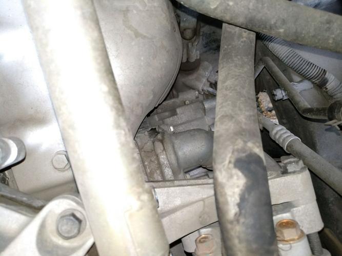 五菱宏光 2014款 1.5l s舒适型