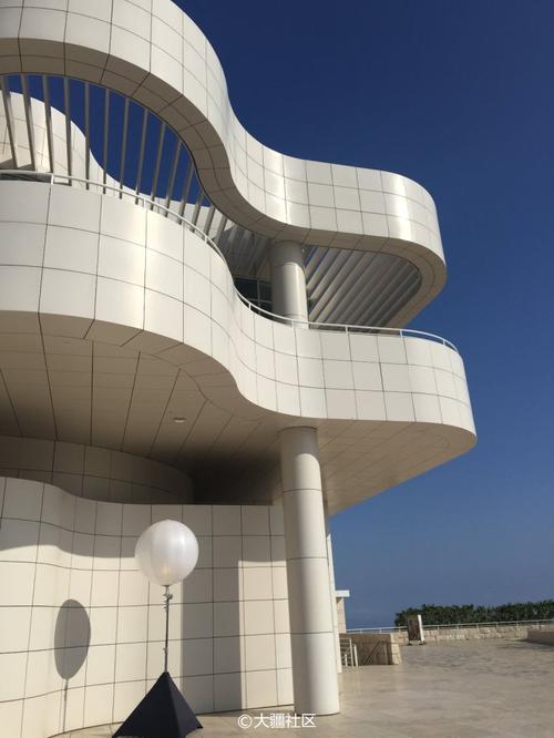 盖蒂中心的钢琴角建筑设计
