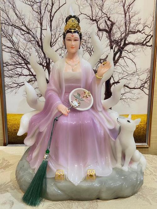 汉白玉九尾狐神像居家供奉开光狐仙娘娘灵仙招桃花摆件