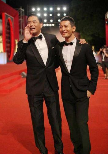 当180的黄晓明遇上182周润发