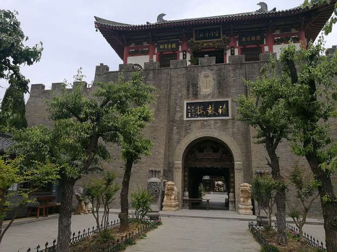 甘棠苑 写美篇甘棠苑,钟鼓楼,建于陕州风景区内原陕州古城的北大街